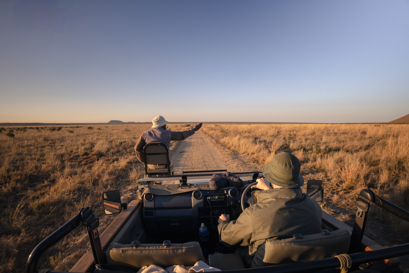 Madikwe hills game reserve safari tour